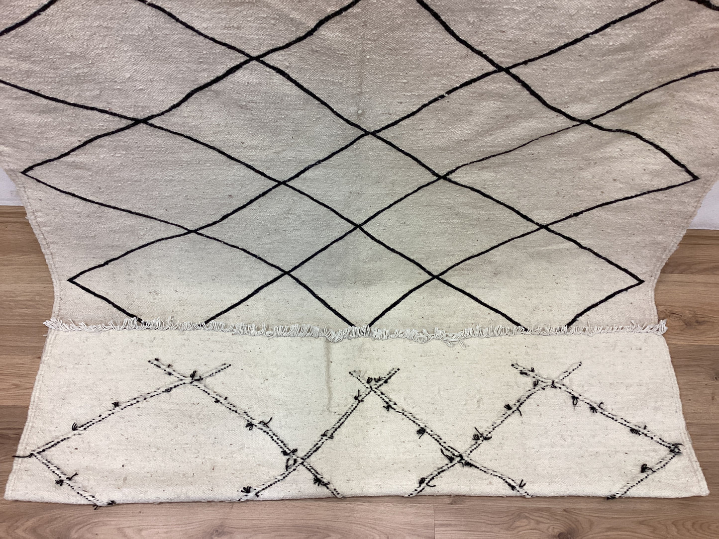Handgeknüpfter Orientteppich Designer Berber 255x150cm Marokko Kunstvoll
