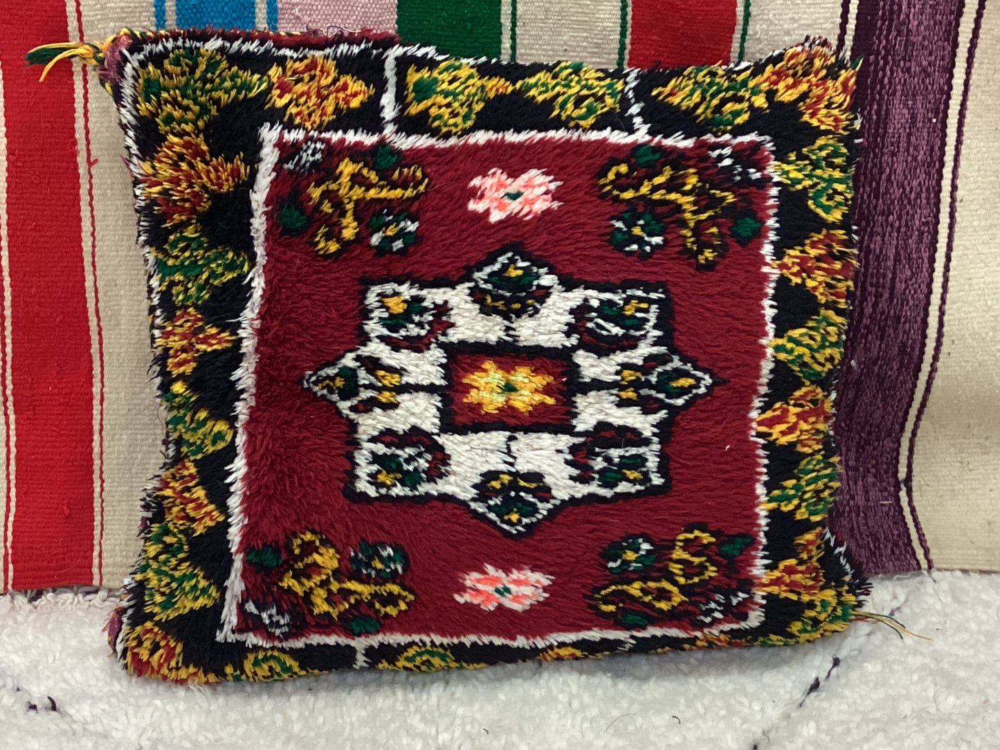 Handgefertigt Berber Dekokissen Pouf Marke Beni Ourain 50x45x15cm