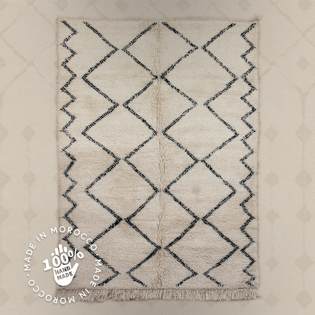 Modern designer Berber Beni Ourain Liyana's carpet 259 cm - 155 cm