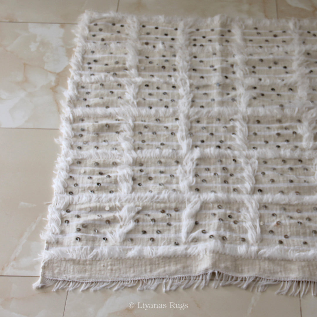 Modern Designer Berber Handira Liyana,S - White color