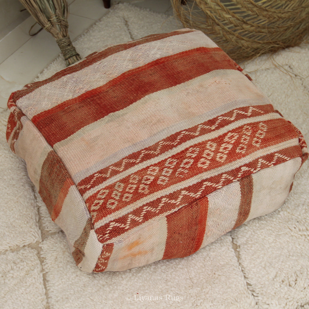 Sitzkissen Pouf Beni Ourain Liyana,s -Teppich