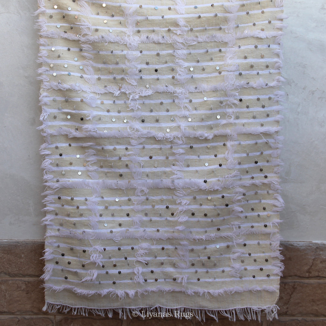 Modern Designer Berber Handira Liyana,S - White color