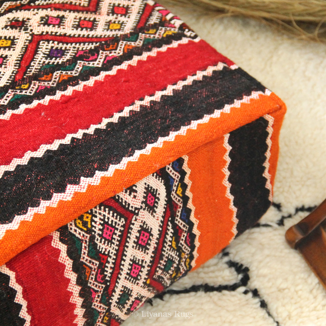 Sitzkissen Pouf Beni Ourain Liyana,s -Teppich