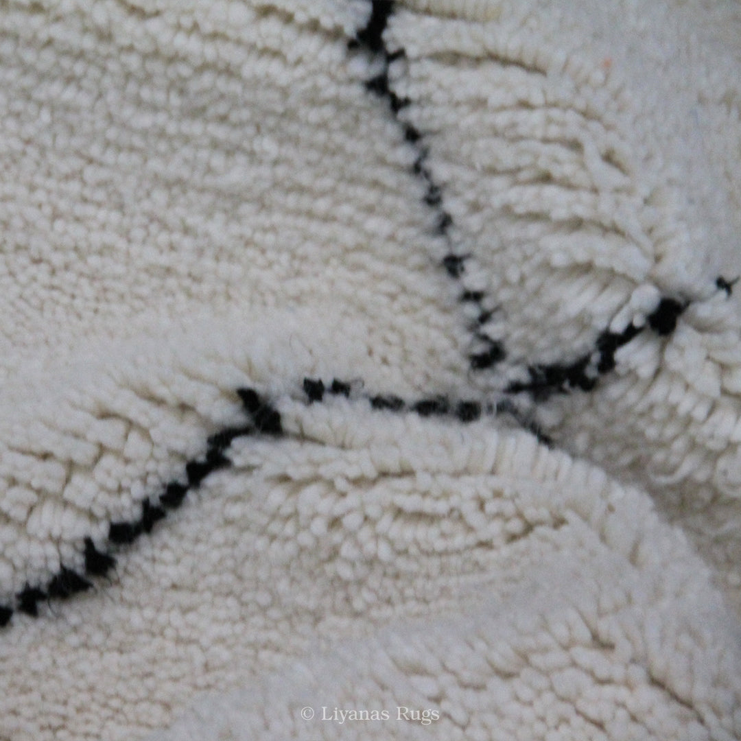 Modern designer Berber Beni Ourain Liyana, S carpet - 300 cm - 209 cm