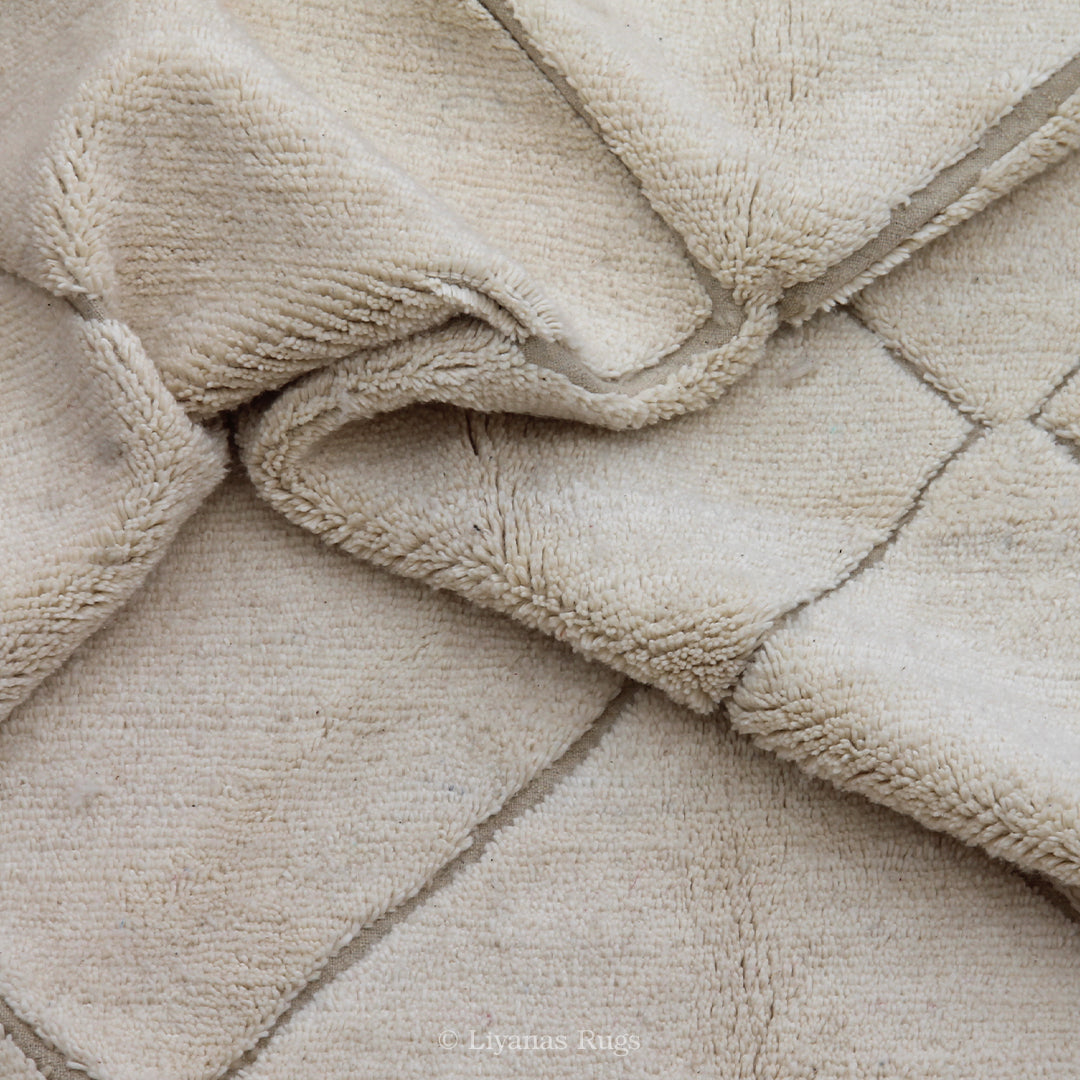 Modern designer Berber Beni Ourain Liyana, S carpet - 282 cm - 205 cm