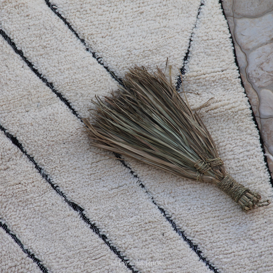 Modern designer Berber Beni Ourain Liyana, S carpet - 249 cm - 157 cm
