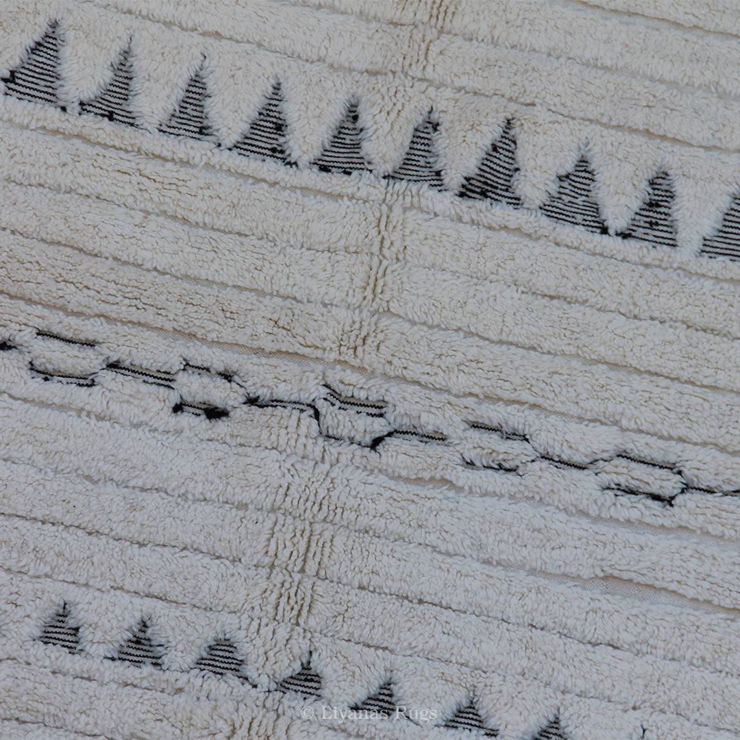 Modern designer Berber Beni Ourain Liyana, S carpet - 257 cm - 170 cm