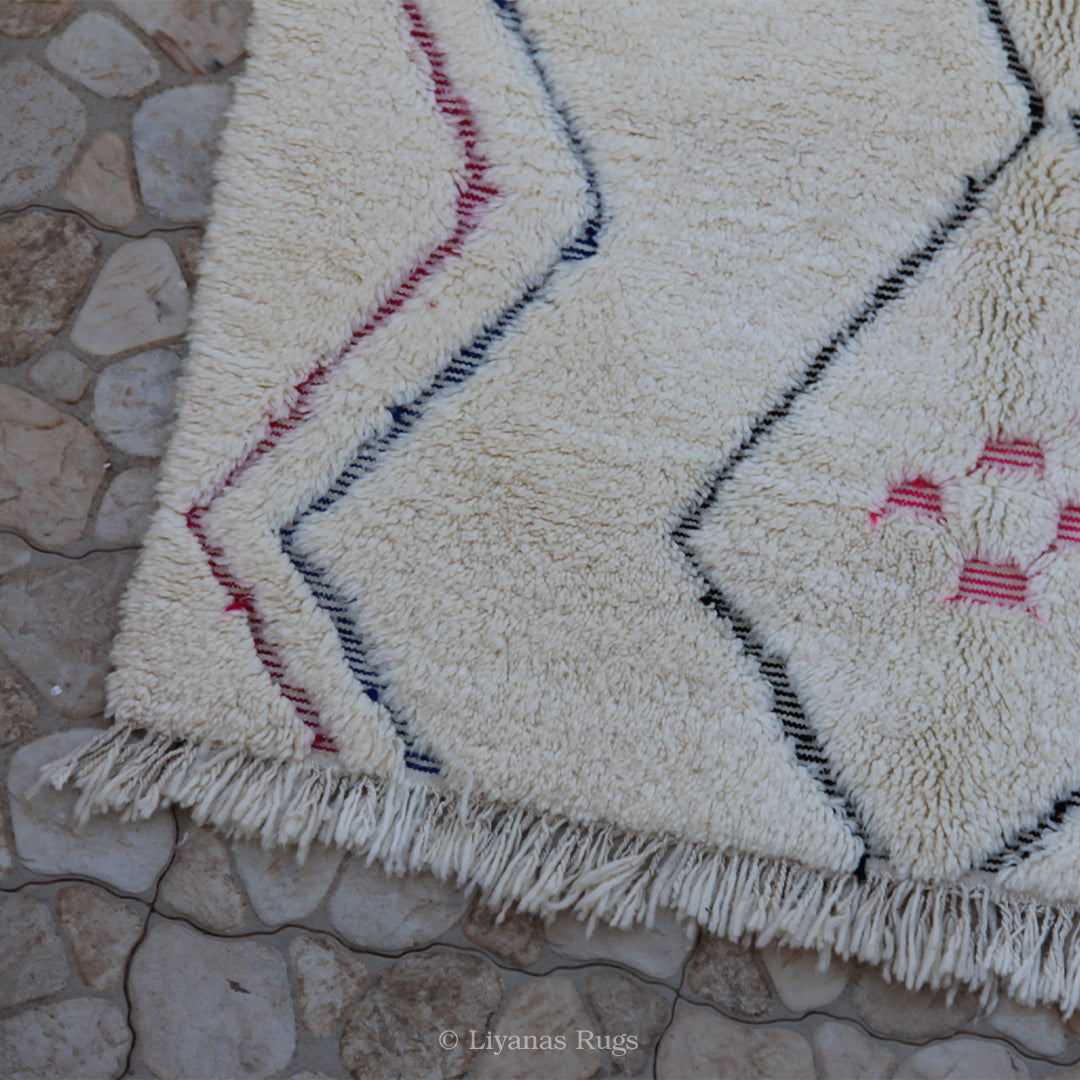 Modern designer Berber Beni Ourain Liyana, S carpet - 230 cm - 147 cm
