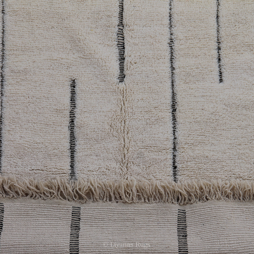 Modern designer Berber Beni Ourain Liyana, S carpet 307 cm - 207 cm