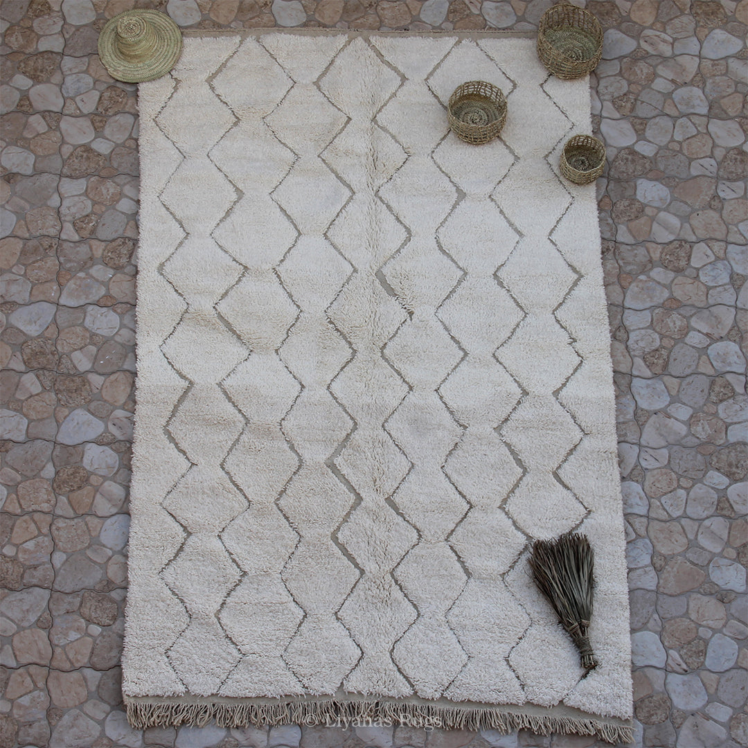 Modern designer Berber Beni Ourain Liyana, S carpet 297 cm - 192 cm