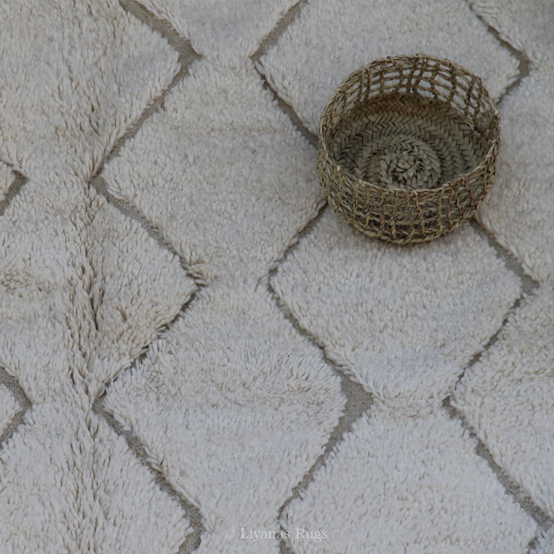 Modern designer Berber Beni Ourain Liyana, S carpet 297 cm - 192 cm