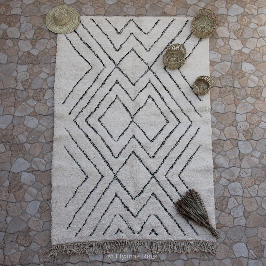 Modern designer Berber Beni Ourain Liyana, S carpet 252 cm - 171 cm
