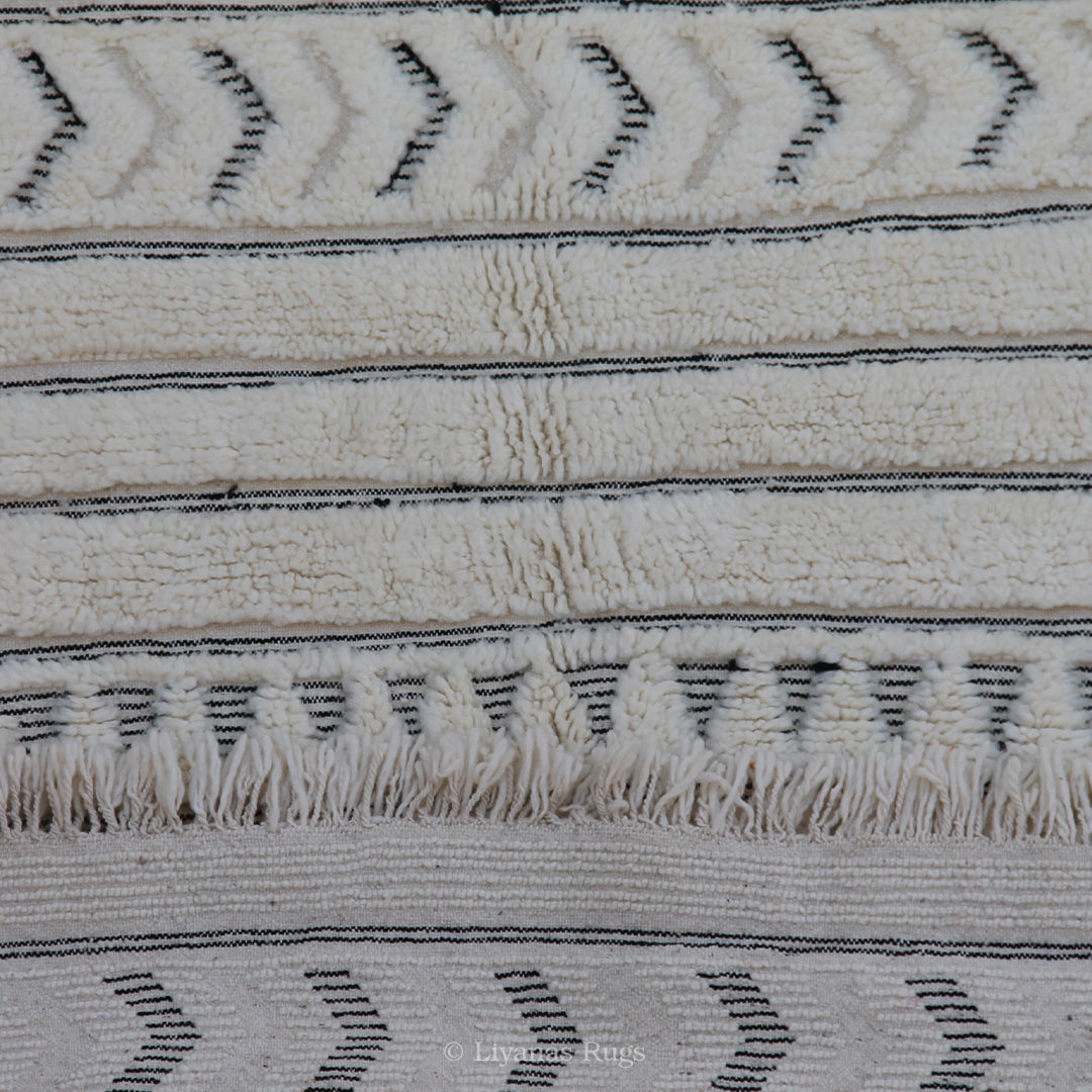 Modern designer Berber Beni Ourain Liyana, S carpet 236 cm - 159 cm