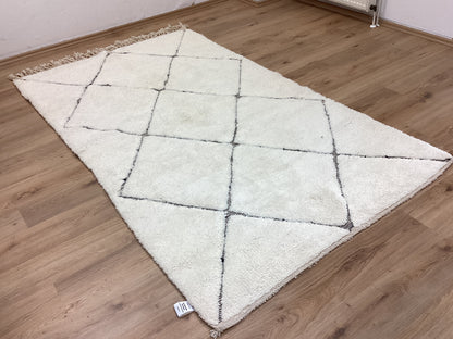 Handgeknüpfter Orientteppich Designer Alter Berber 260x145cm Marokko