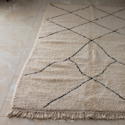 Modern designer Berber Beni Ourain Liyana, S carpet - 267 cm - 168 cm