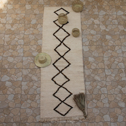 Modern designer Berber Beni Ourain Liyana, S carpet 284 cm - 97 cm