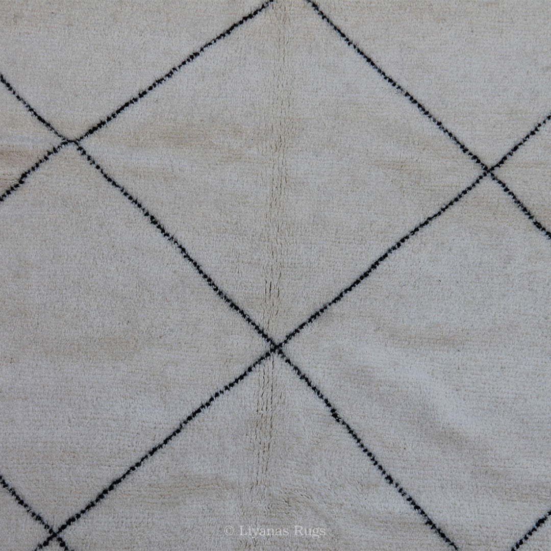 Modern designer Berber Beni Ourain Liyana, S carpet - 305 cm - 192 cm